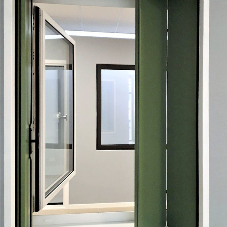 Scuri alla Vicentina a doghe lisce