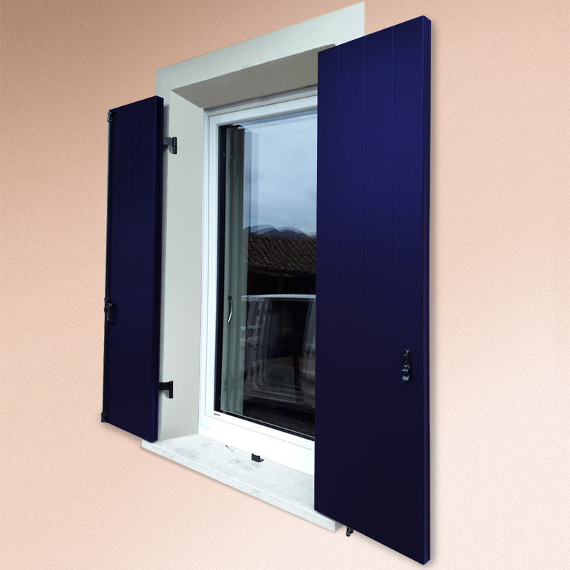 antone classico con cardini a murare e bandella zancata L